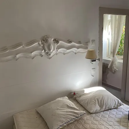 Maison Marmont Vela Luka