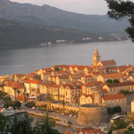 Maison Marmont Vela Luka