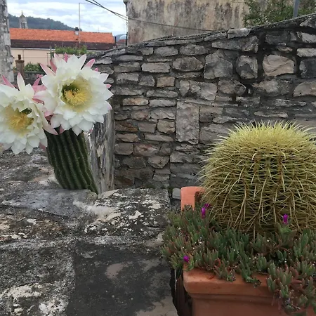 Maison Marmont Villa *