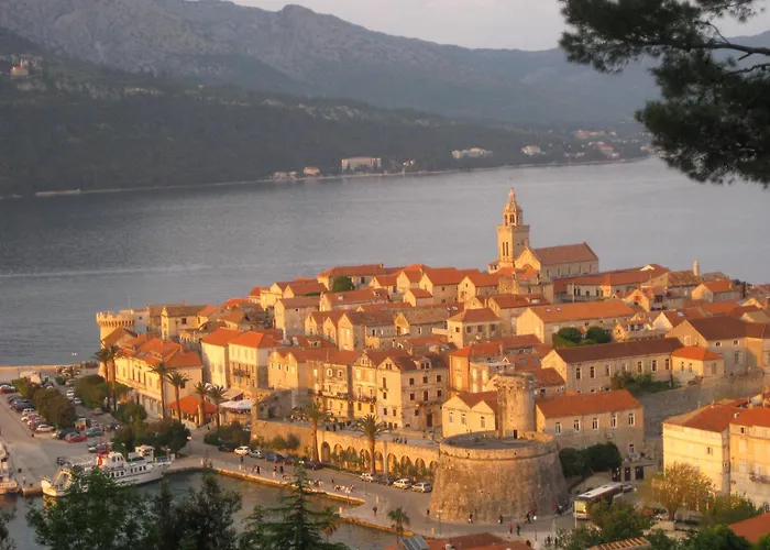 Maison Marmont 尼亚卢卡